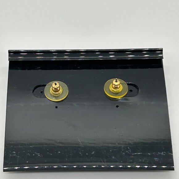 Vintage 80s  Black Acrylic Oval Post Earrings Plymouth New York Gold Rope Border - Picture 4 of 13